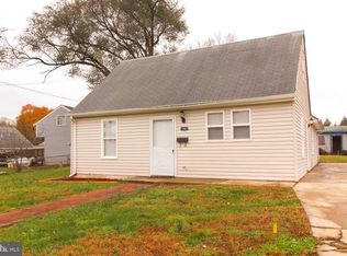184 Scott Dr, Manassas Park, VA