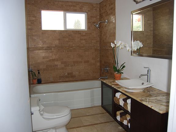 2nd Bathroom