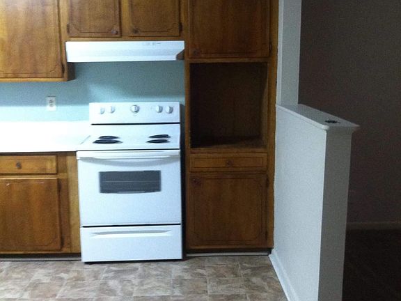 4th image of 4066 Arbor Place Ln