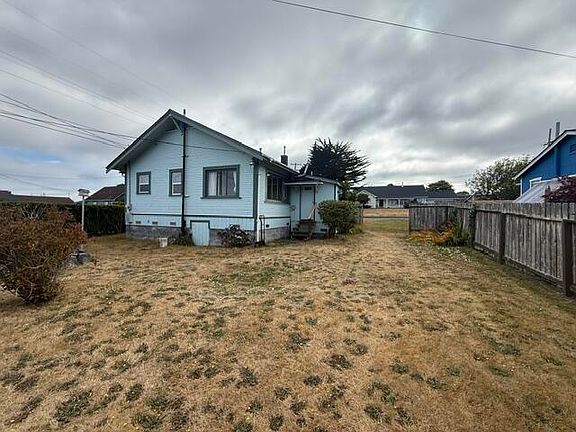 5th image of 3354 Nevada St