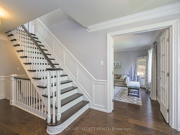 4th image of 22 Mapleton Pl