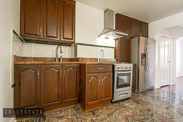 Rented by ZealEstate Group Inc | media 45