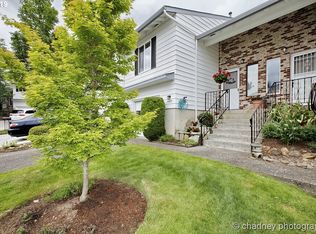 14832 NE Rose Pkwy, Portland, OR 97230