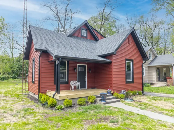 400 N Sycamore St, Martinsville, IN 46151
