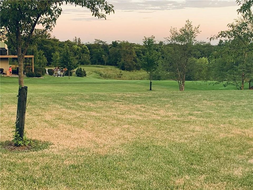 2nd image of 15010 Plum Dr