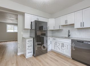 4713 Davenport St APT 5, Omaha, NE 68132