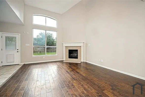 1650 Meadows Ave — Photo 8