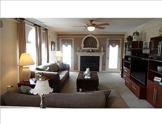 5th image of 131 Shady Oak Dr
