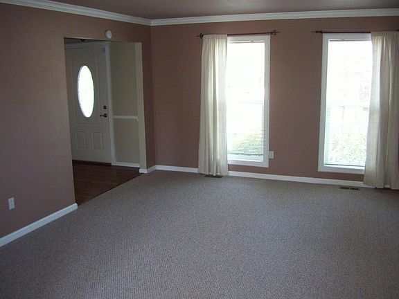5th image of 2410 S Fairplay St
