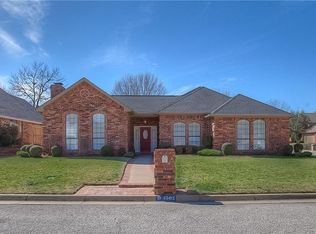 4502 Long Island Ln, Arlington, TX 76017
