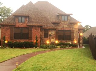 509 Castlemaine Cir, Longview, TX 75605