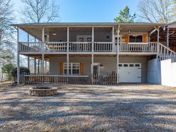 2415 Elizabeth Ann Ln, Young Harris, GA 30582