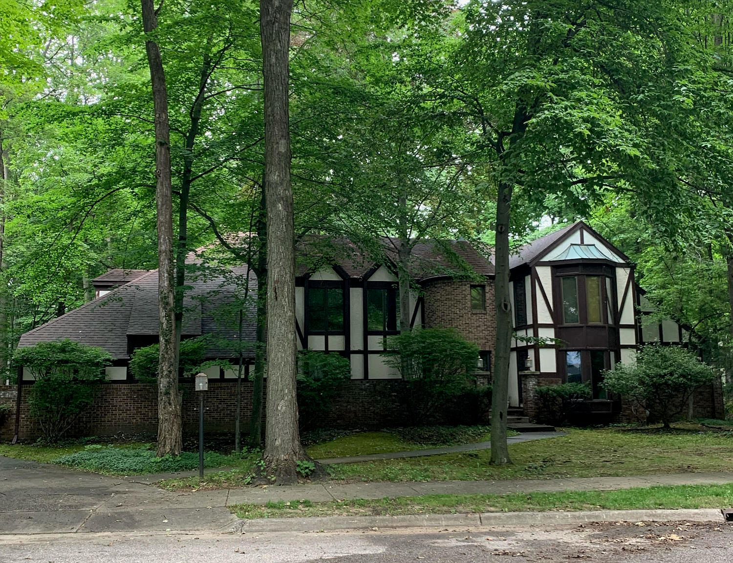 2000 Valley Brook Dr, Okemos, MI 48864 Zillow