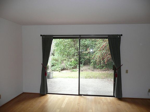 5th image of 1303 Clifton St #B