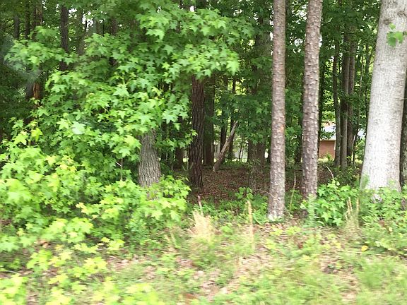 3rd image of 5200 Tucker Ave
