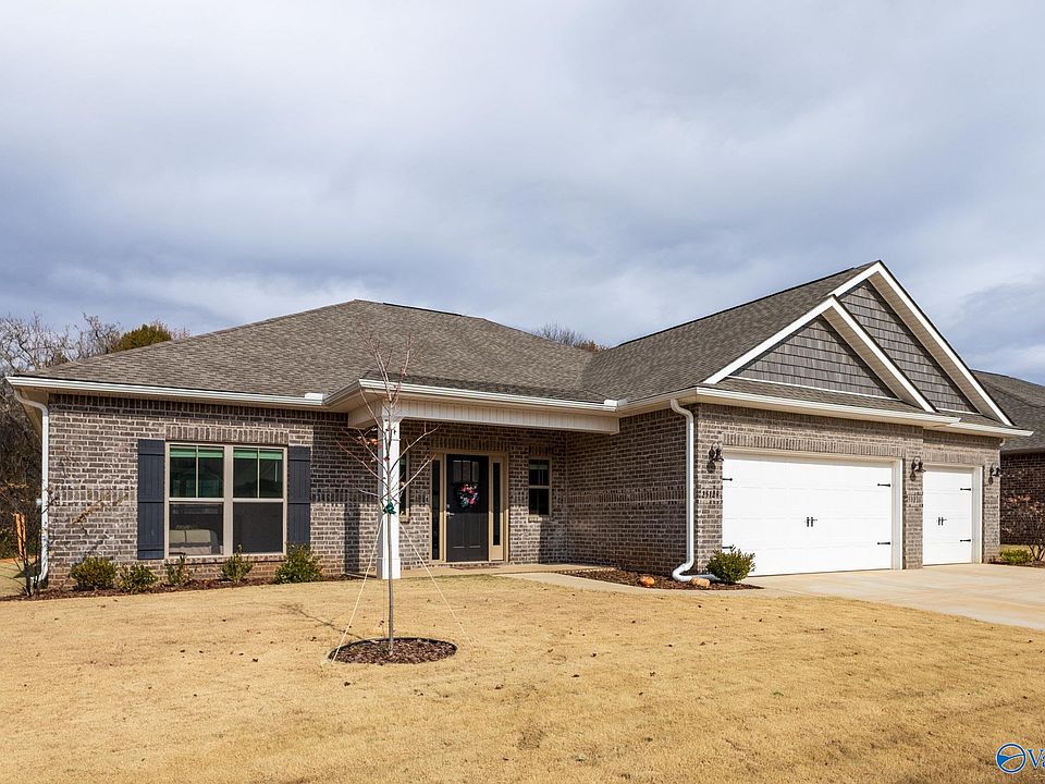 1st image of 25129 Addlestone Dr