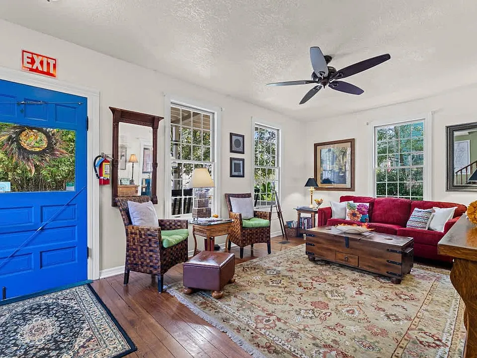 49 Lewis Blvd #ID1588869P