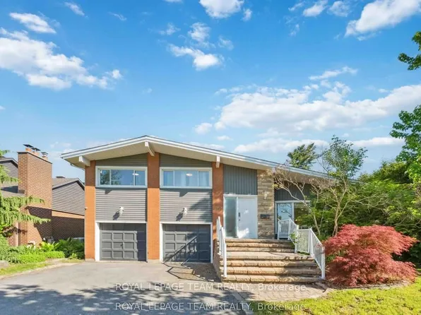2353 Georgina Dr N, Ottawa, ON K2B 7M6