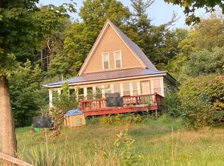 5949 Vinton Ave NW, Comstock Park, MI 49321