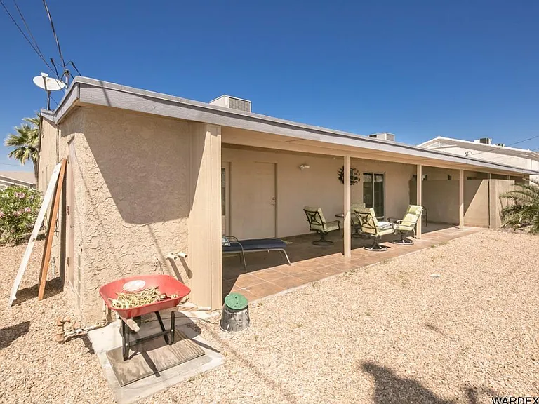 3030 Caliente Dr #102 — Photo 3