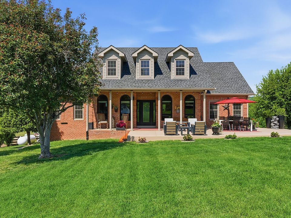 1st image of 1838 Liberty Ln