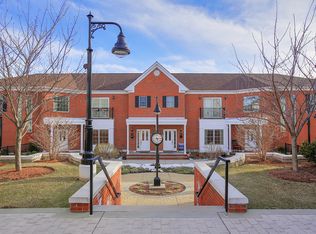 195A Amboy Ave #A, Metuchen, NJ 08840