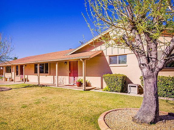 2nd image of 310 W El Caminito Dr
