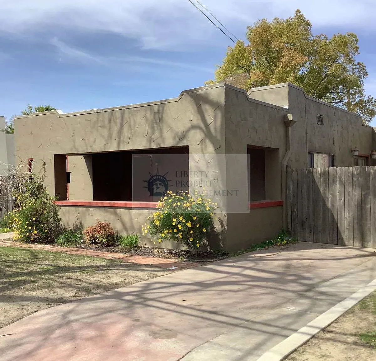 3 bed, 1597 sqft, $2,295 — Photo 1