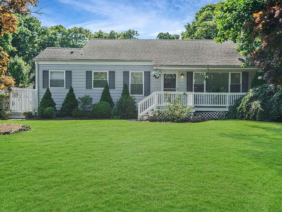 1st image of 338 Gazzola Drive