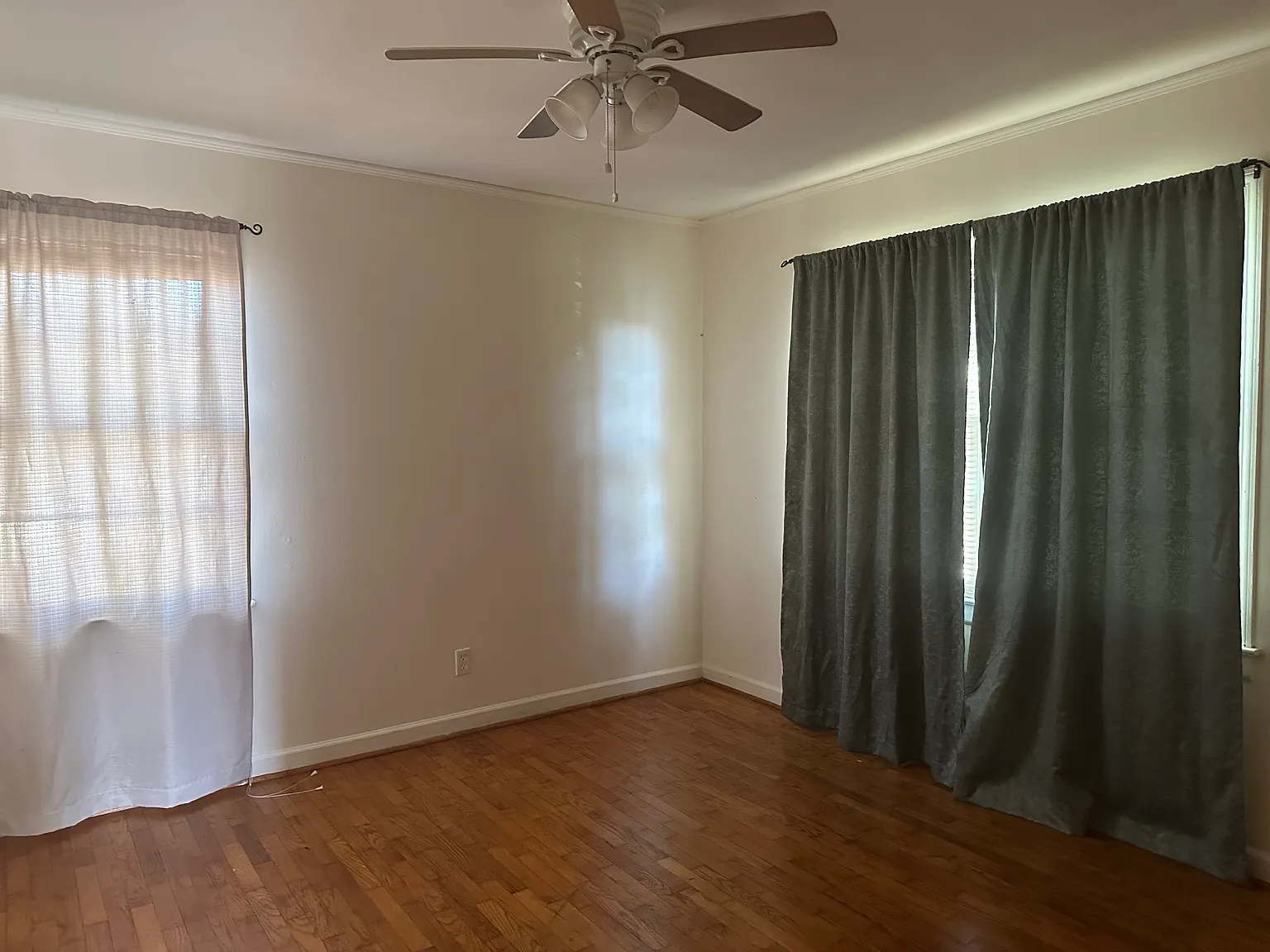 2 bed, 830 sqft, $2,000 — Photo 4