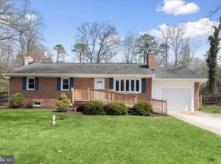 616 Dover Rd, Pasadena, MD 21122