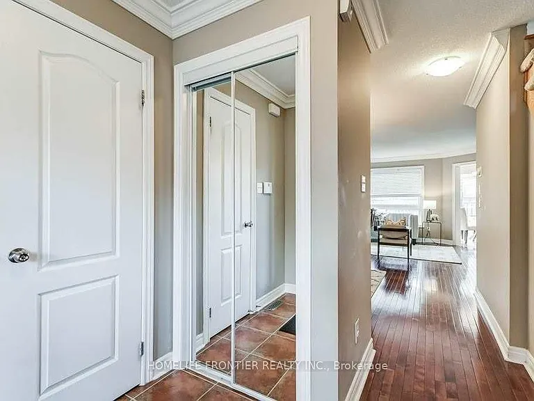 127 Alfred Smith Way — Photo 6