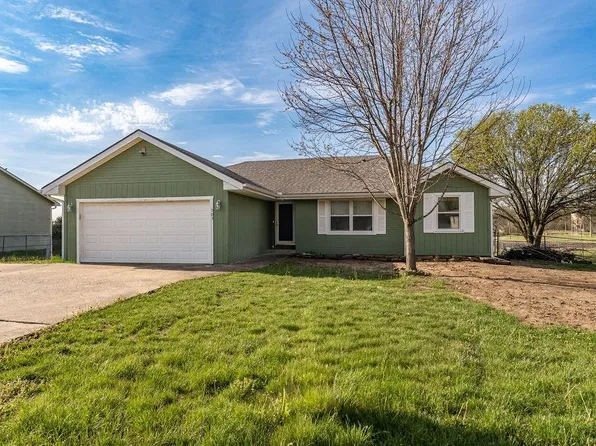 503 Jennifer Ln, Garden City, MO 64747