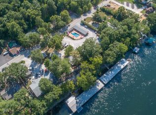 1458 Acacia Club Rd, Hollister, MO 65672