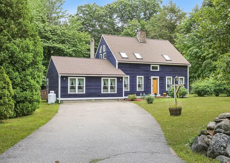 1st image of 34 Willard Rd