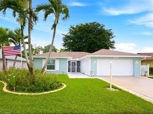 989 Charlemagne BLVD, NAPLES, FL 34112