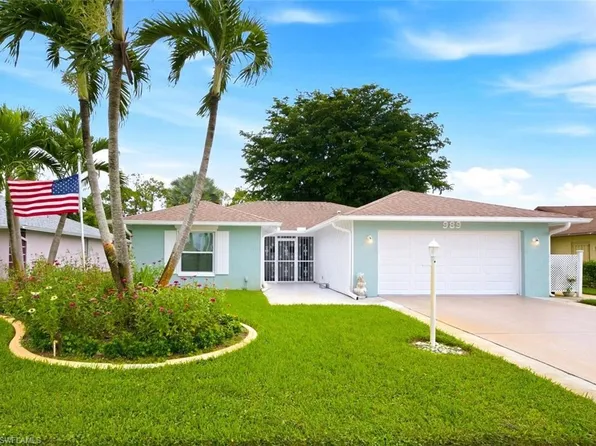 989 Charlemagne BLVD, NAPLES, FL 34112