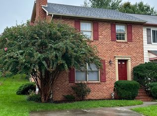 2120 Harvest Dr, Winchester, VA 22601