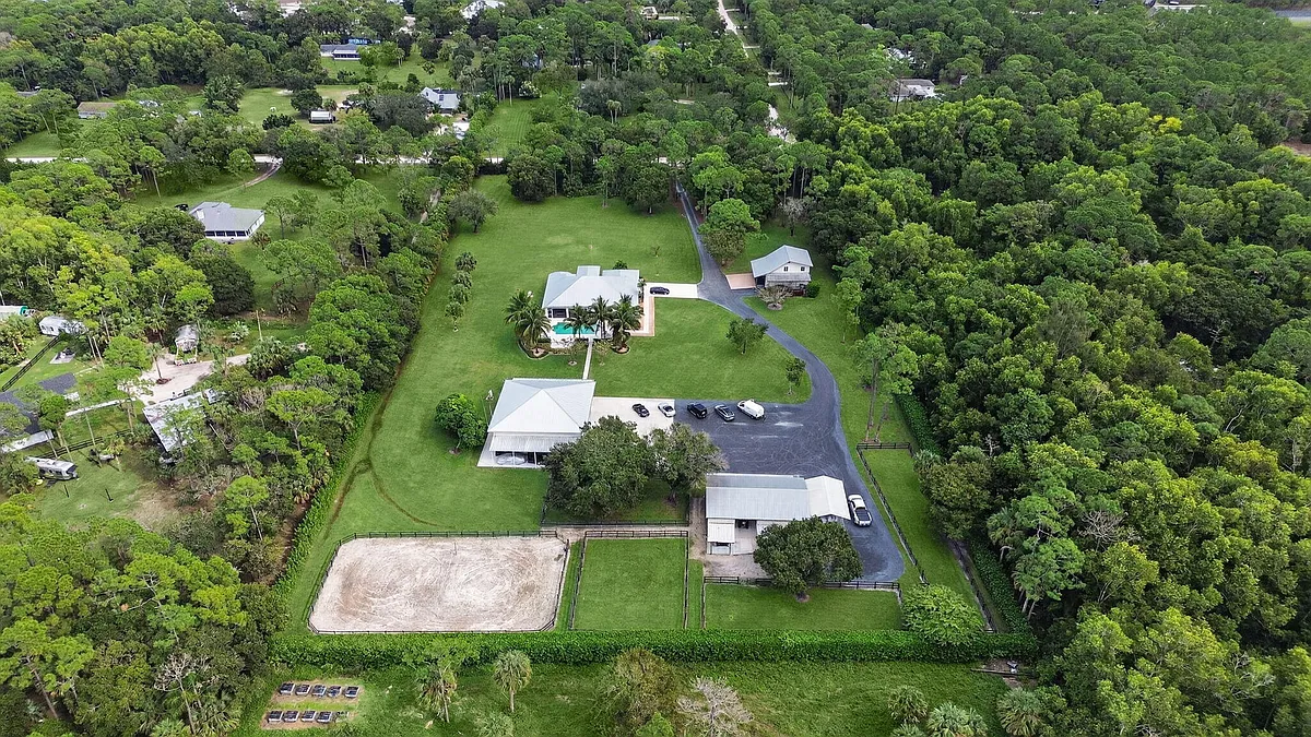 Building Photo - 17593 Winterhawk Trl