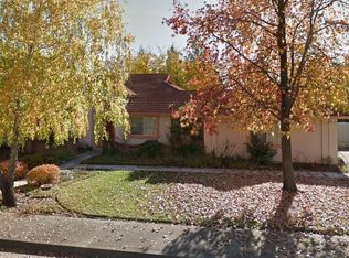 19365 Carnegie Ct, Redding, CA 96003