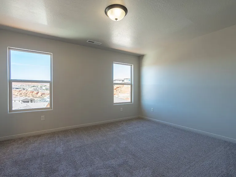 370 W Buena Vista Blvd #111 — Photo 29