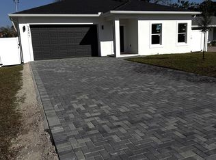 13277 Center Ave, Largo, FL 33773