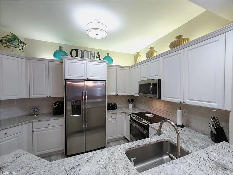 400 Flagship Dr #501 — Photo 10