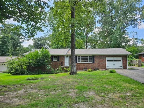 1640 Edgewood St N #W, Cullman, AL 35055