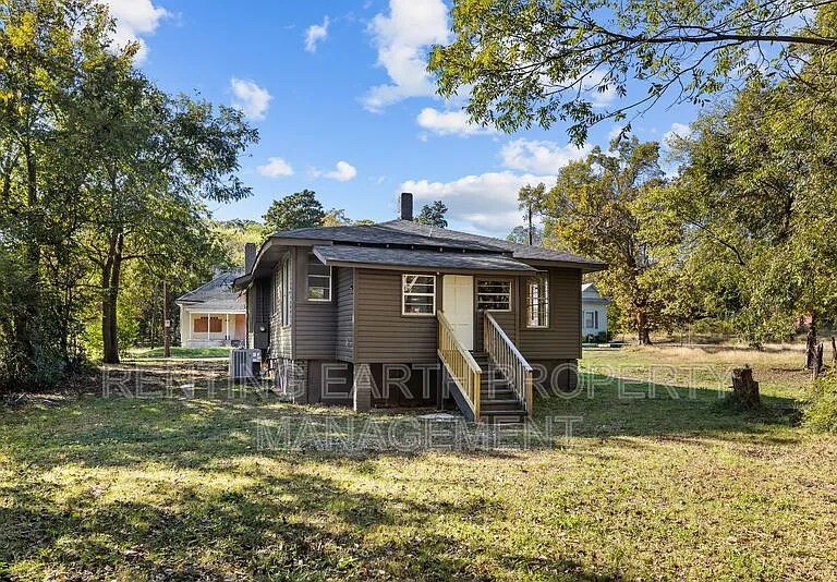 2309 Eufaula Ave — Photo 4