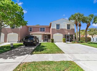 6875 Mill Brook Pl, Lake Worth, FL 33463