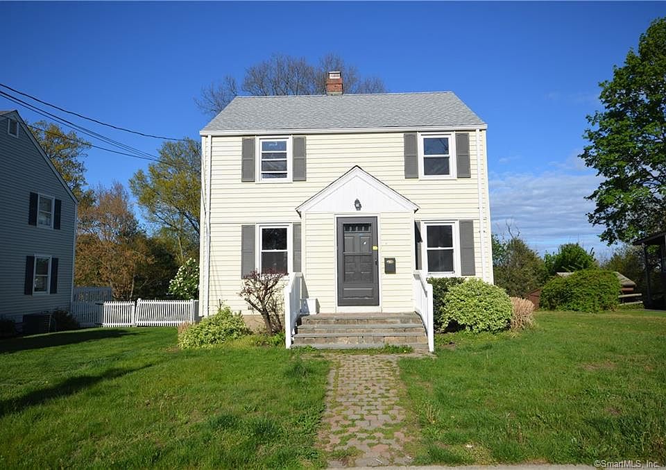 1st image of 68 Denton Pl