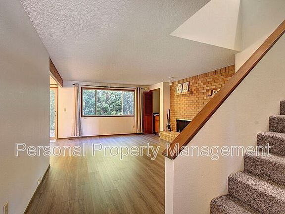 3rd image of 4613 E 18th St APT 27