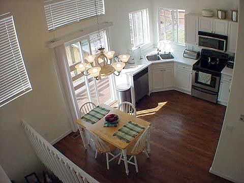 Kitchen and Eating Nook