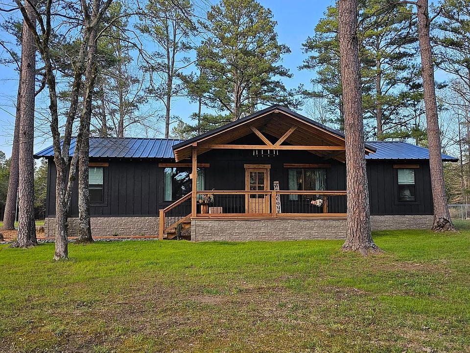1st image of 410 Pine Acres Dr